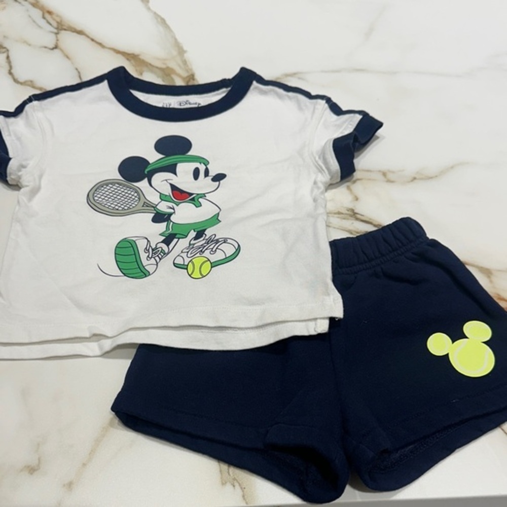 Gap Mickey Mouse White and Navy Tennis Set